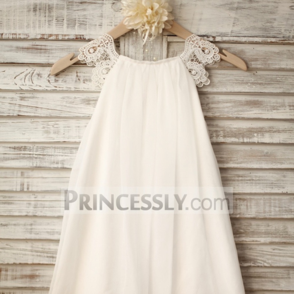 NWOT Lace Boho Chiffon Flower Girl Dress